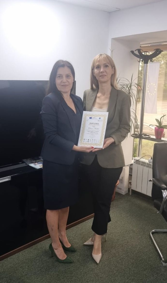 Ambasador Oana Niculae